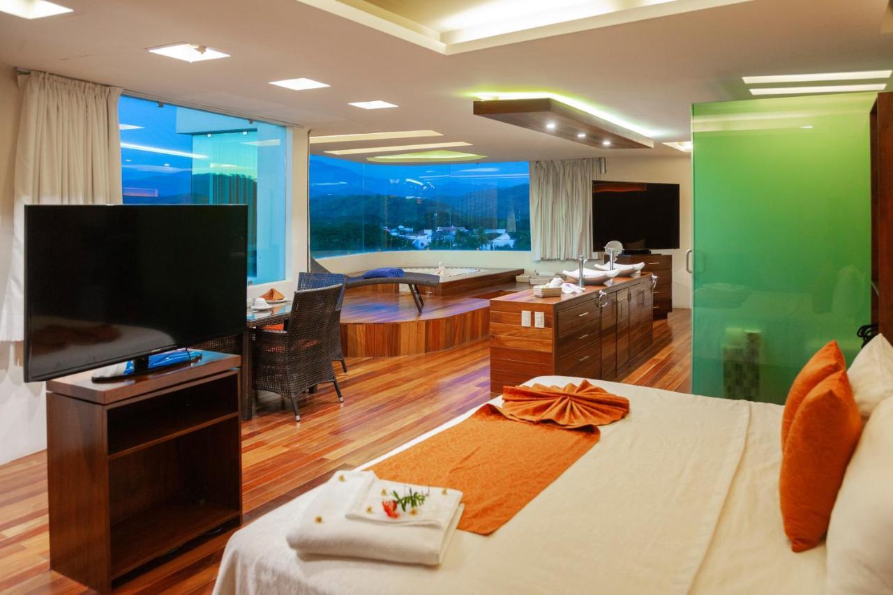 Princess Mayev Santa Cruz Huatulco Exterior photo