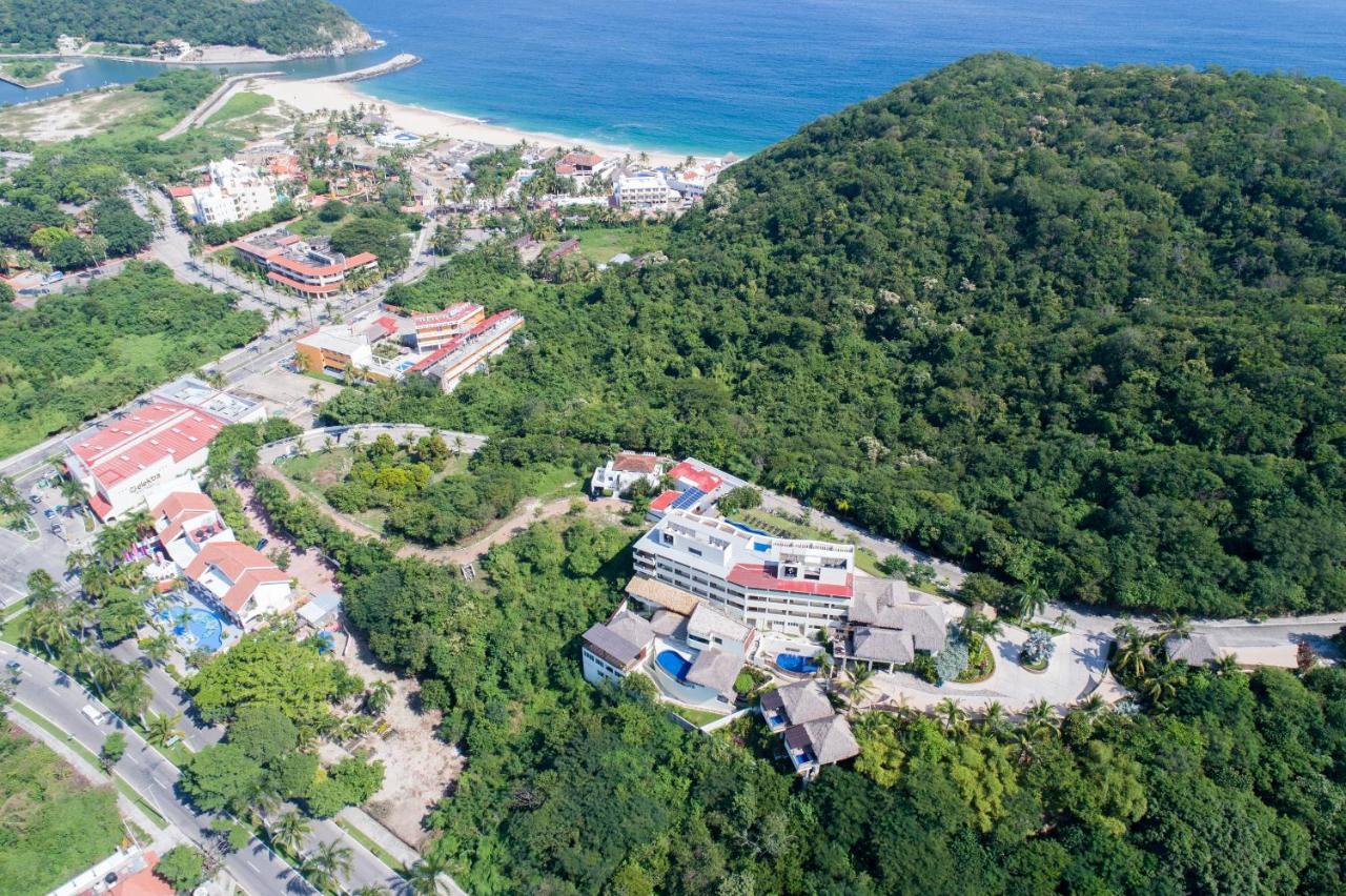 Princess Mayev Santa Cruz Huatulco Exterior photo
